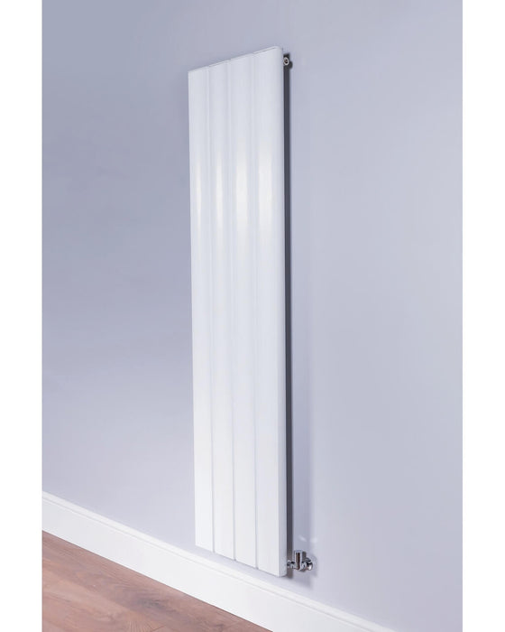 DQ Moto Vertical Designer Radiator in Ral 9016 White